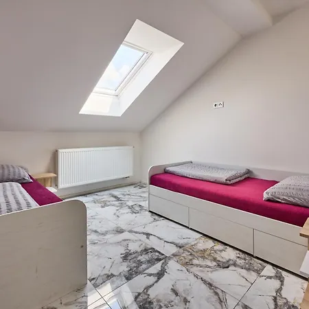 Rybářská Restaurace A U Horáků 3* Uničov