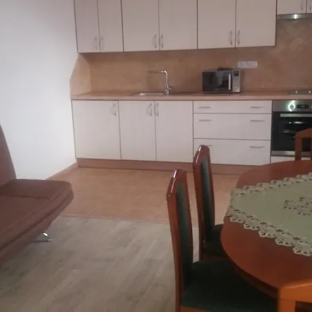 Rybářská Restaurace A U Horáků